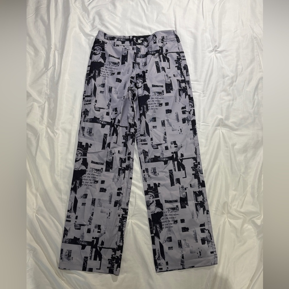 SHEIN black and white NYC pattern straight leg mid rise pants